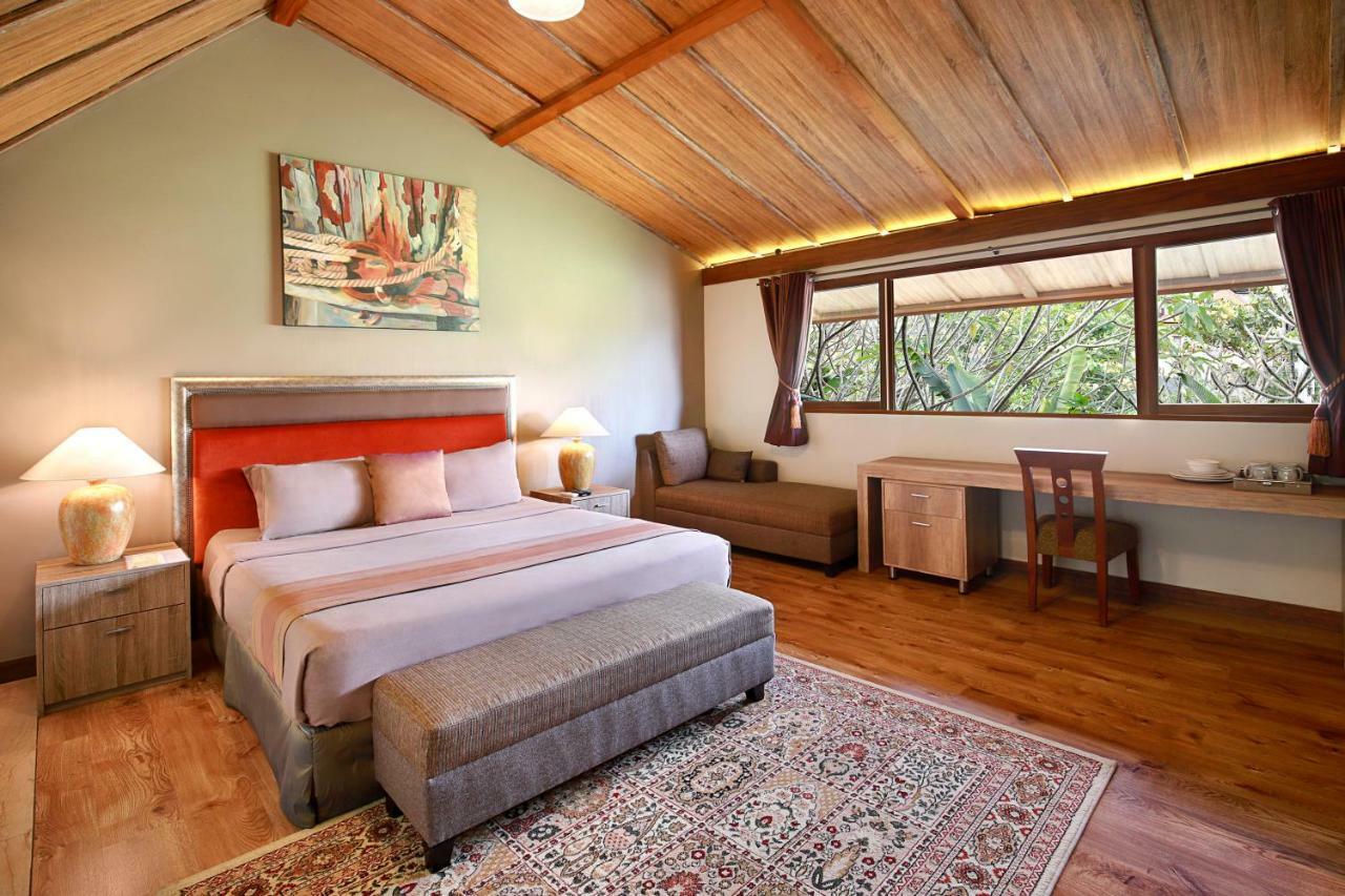 Puri Sabina Bed & Breakfast Jimbaran Eksteriør bilde